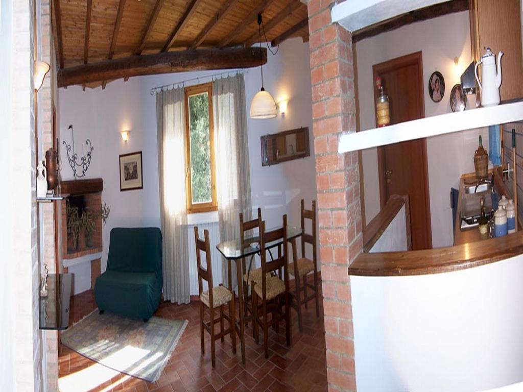 Agriturismo Lucciano Сан-Кашиано-ин-Валь-ди-Пеза Номер фото