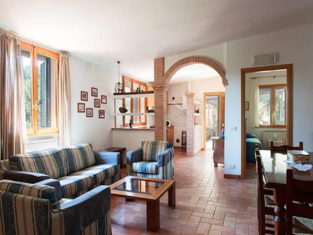 Agriturismo Lucciano Сан-Кашиано-ин-Валь-ди-Пеза Экстерьер фото